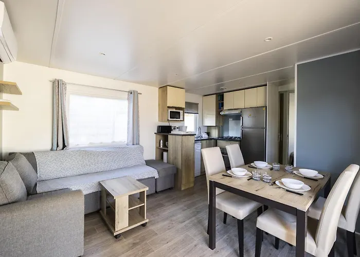 Littoral - Piscine - Sainte-Marie-la-Mer